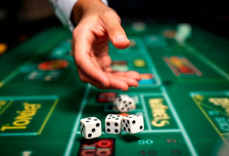 situs pos4d account balance and session timer during active Teen Patti game